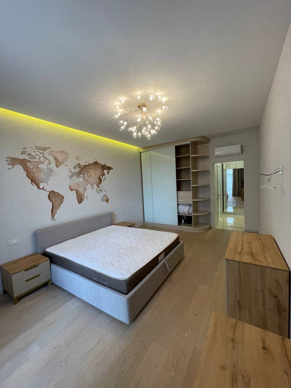 Аренда 3-комнатной квартиры 125 м², Французский бул., 2