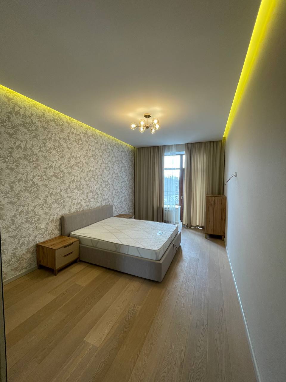 Аренда 3-комнатной квартиры 125 м², Французский бул., 2
