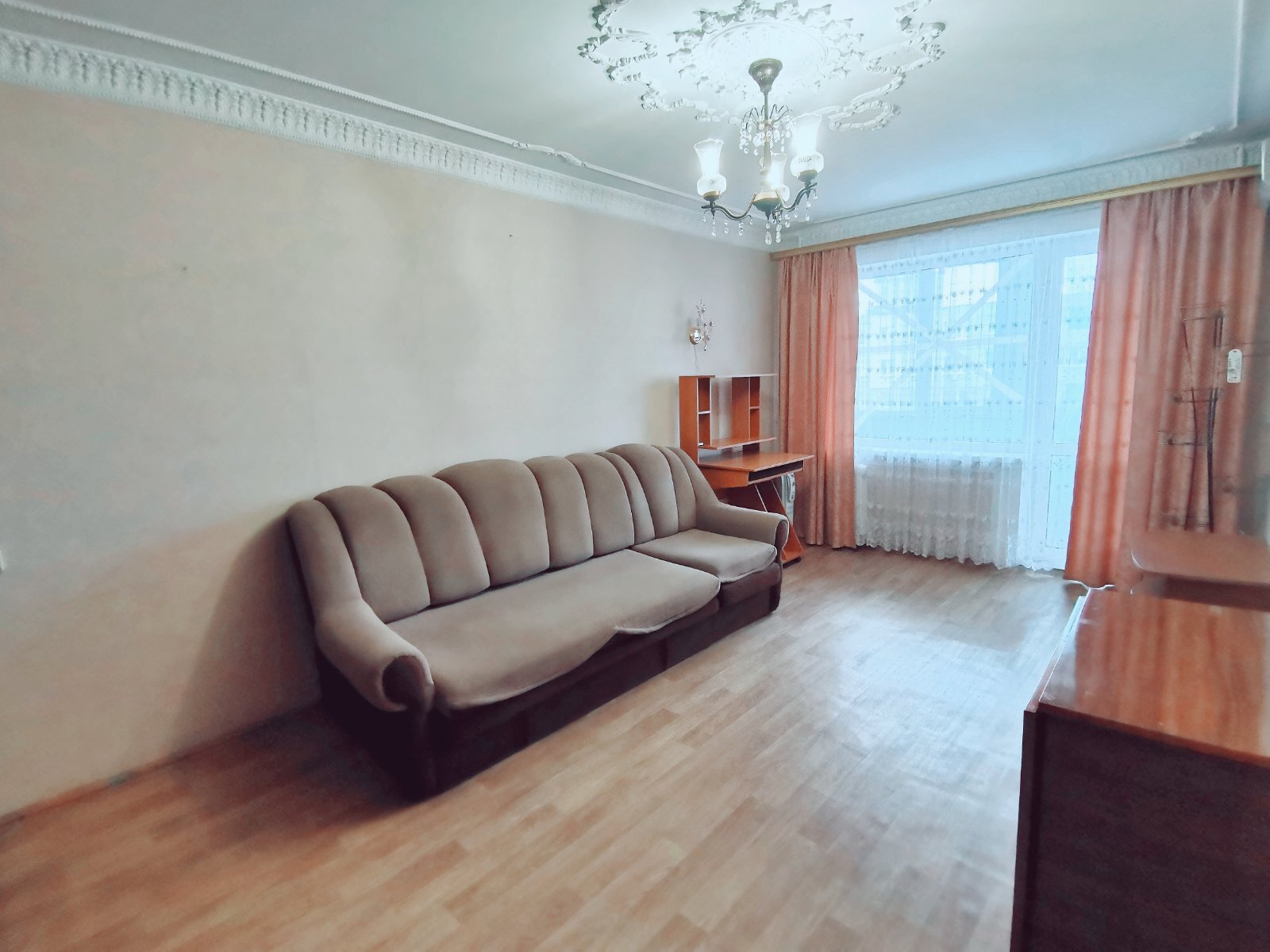 Продаж 2-кімнатної квартири 49 м², Мануйловський просп.