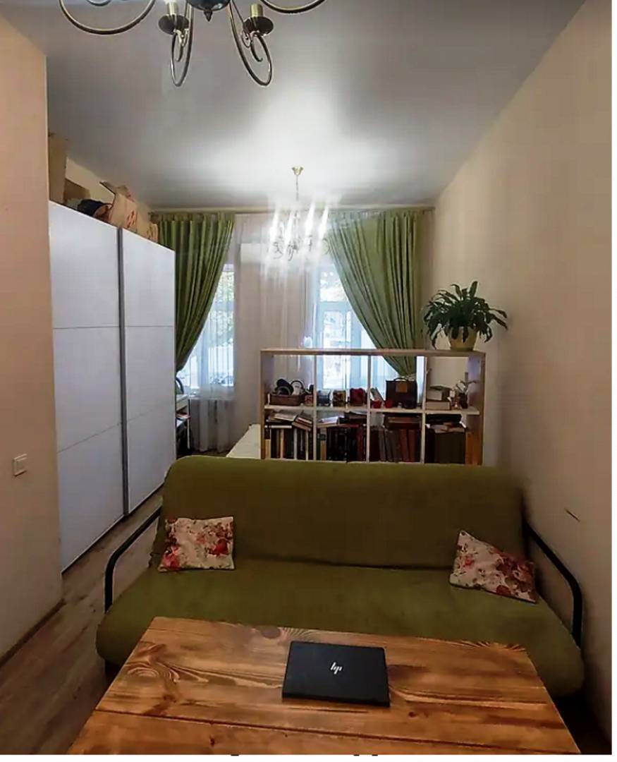 Продаж 2-кімнатної квартири 44 м², Хмельницкого Богдана вул.