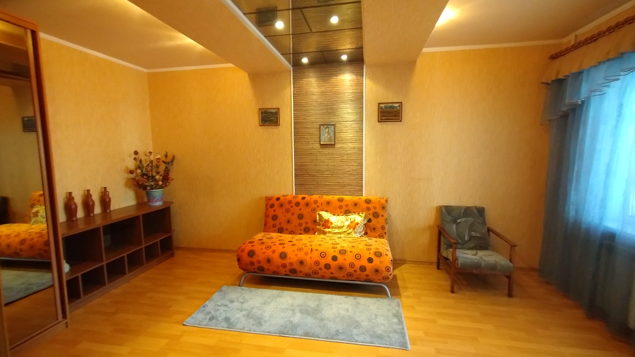Оренда 2-кімнатної квартири 68 м², Ревуцького вул.