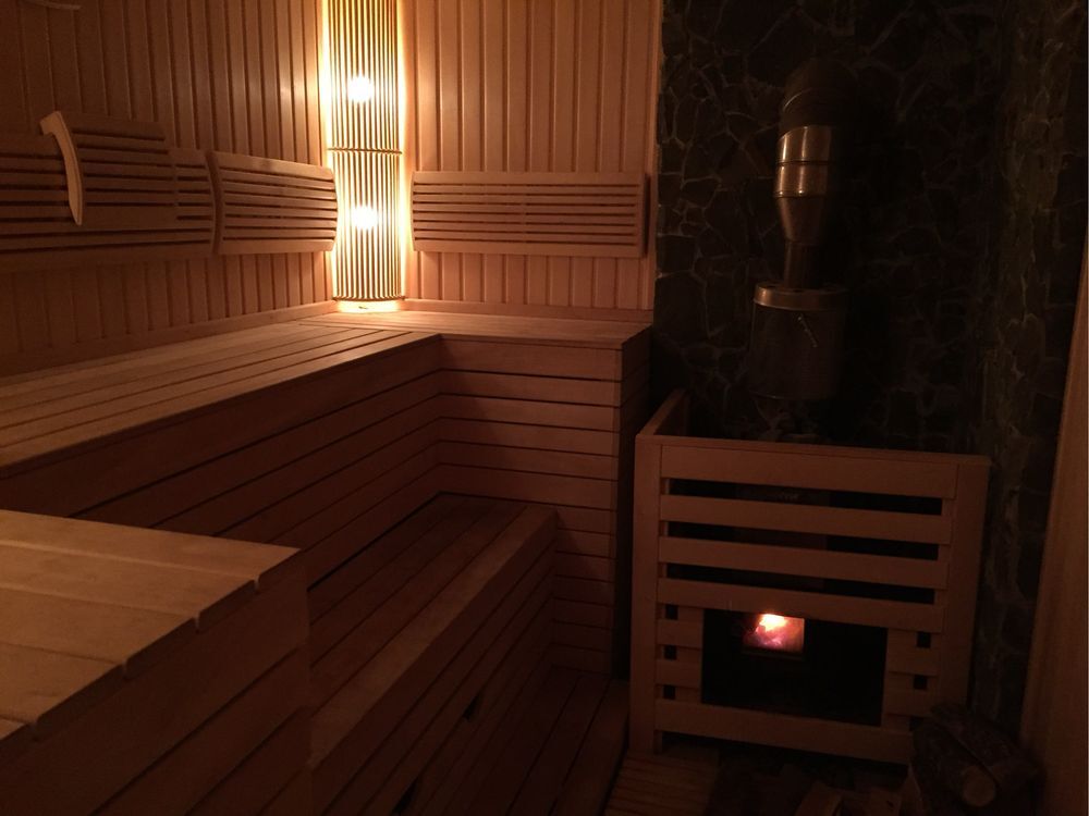 Оренда котеджу 200 м², 119-а Садова вул.