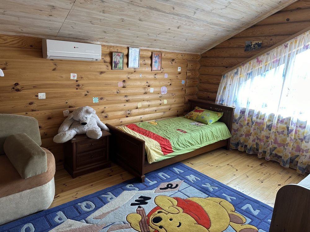 Оренда котеджу 200 м², 119-а Садова вул.
