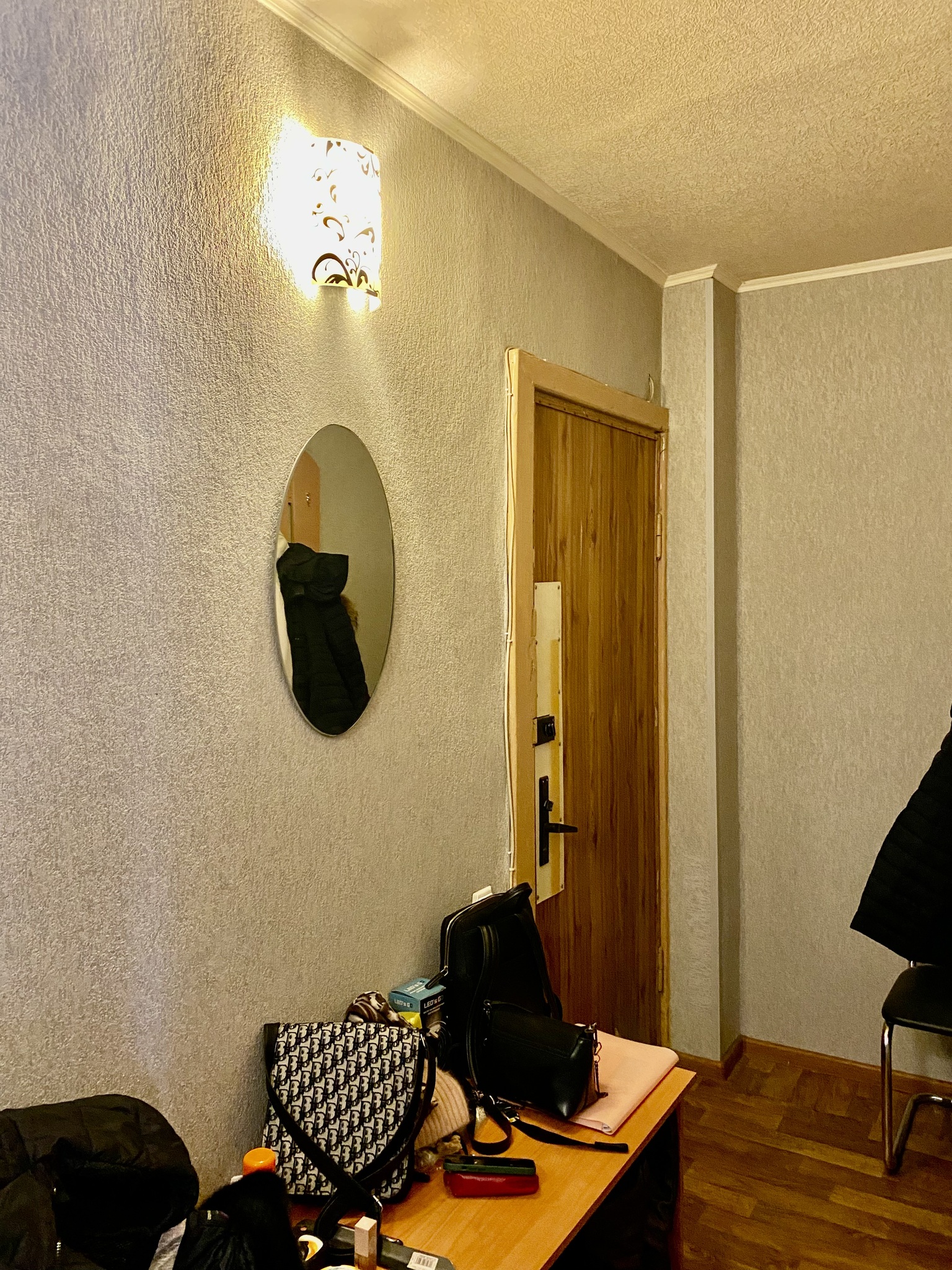Продаж 1-кімнатної квартири 33 м², Богдана Хмельницького вул., 25