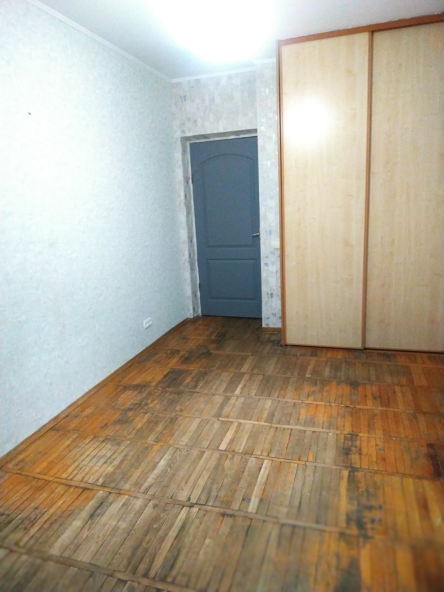 Продаж 3-кімнатної квартири 67 м², Привокзальна вул., 14А