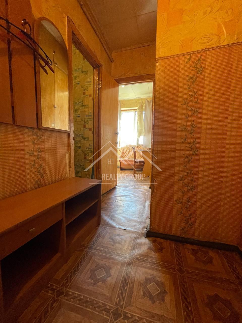 Продаж 1-кімнатної квартири 33 м², Спаська вул.
