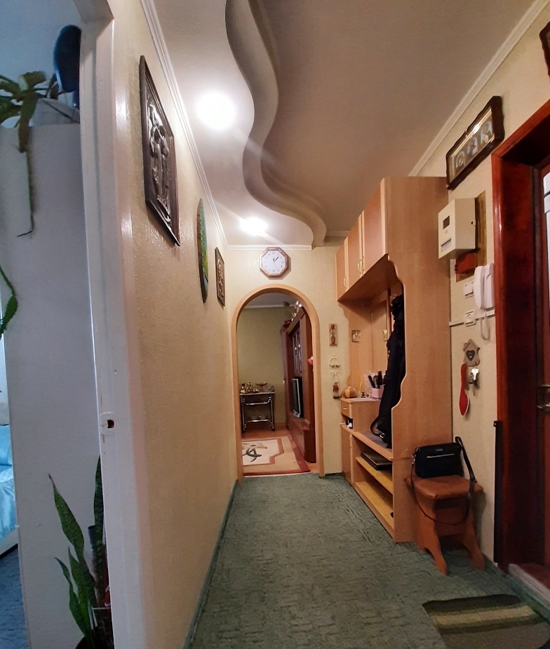 Продаж 2-кімнатної квартири 54 м², Вітрильний пров.