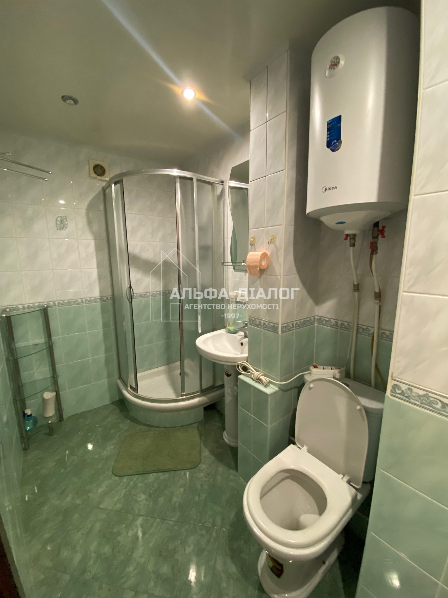 Аренда 2-комнатной квартиры 45 м², Владимира Сальского ул., 33