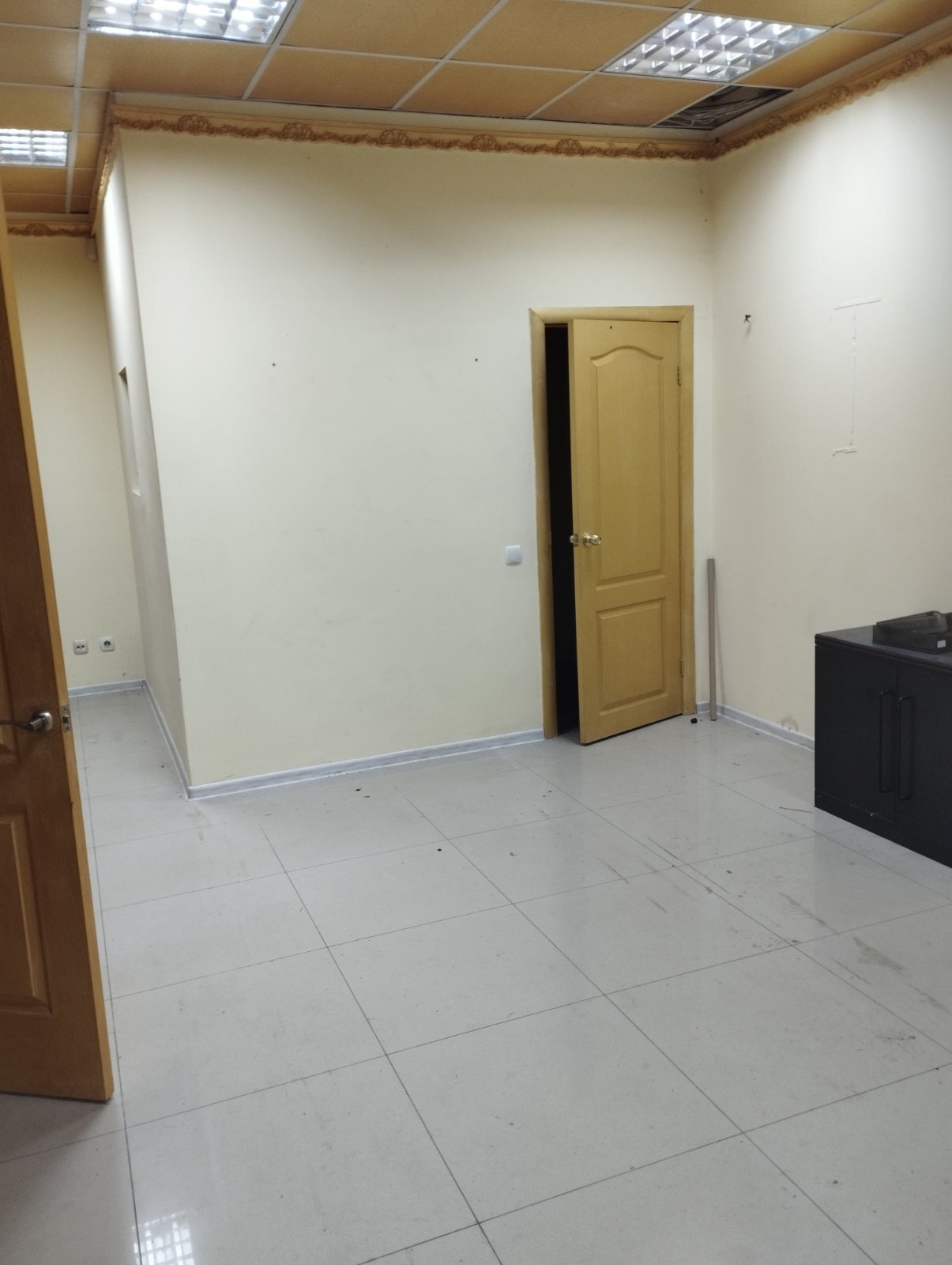 Аренда помещения свободного назначения 200 м², Большая Арнаутская ул., 100