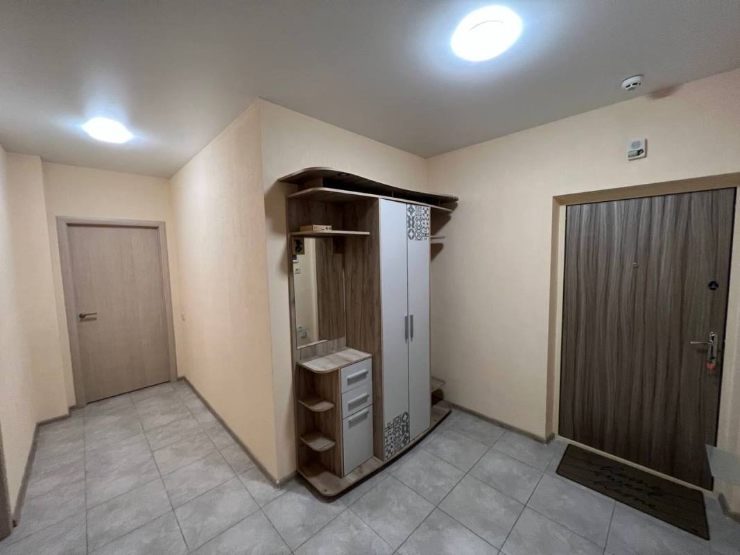 Продажа 2-комнатной квартиры 68 м², Грушевского Михаила ул., 30В