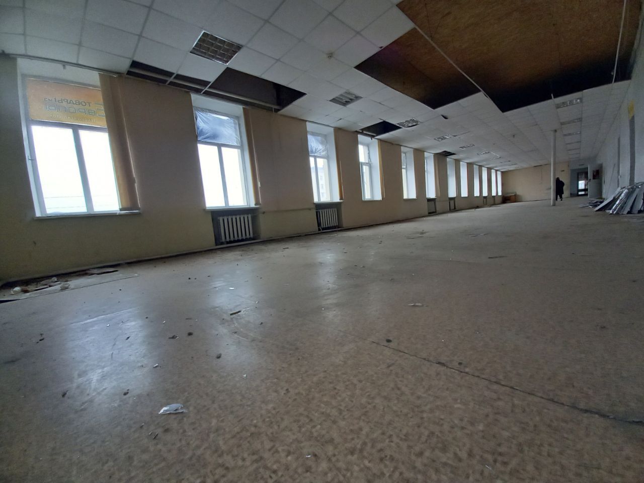 Оренда комерції 360 м², Шмидта вул., 3