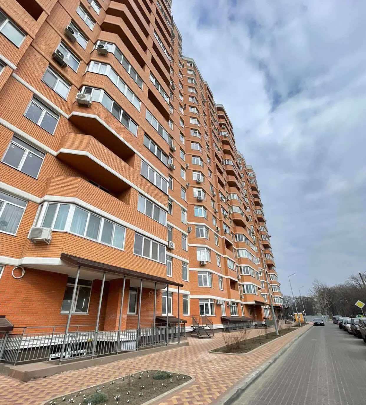 Продаж 2-кімнатної квартири 70 м², Овидиопольская дор.