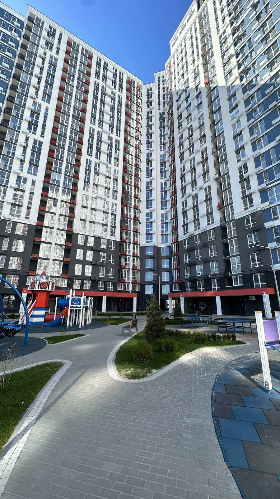 Продажа 3-комнатной квартиры 84.6 м², Канальная ул., 8Б