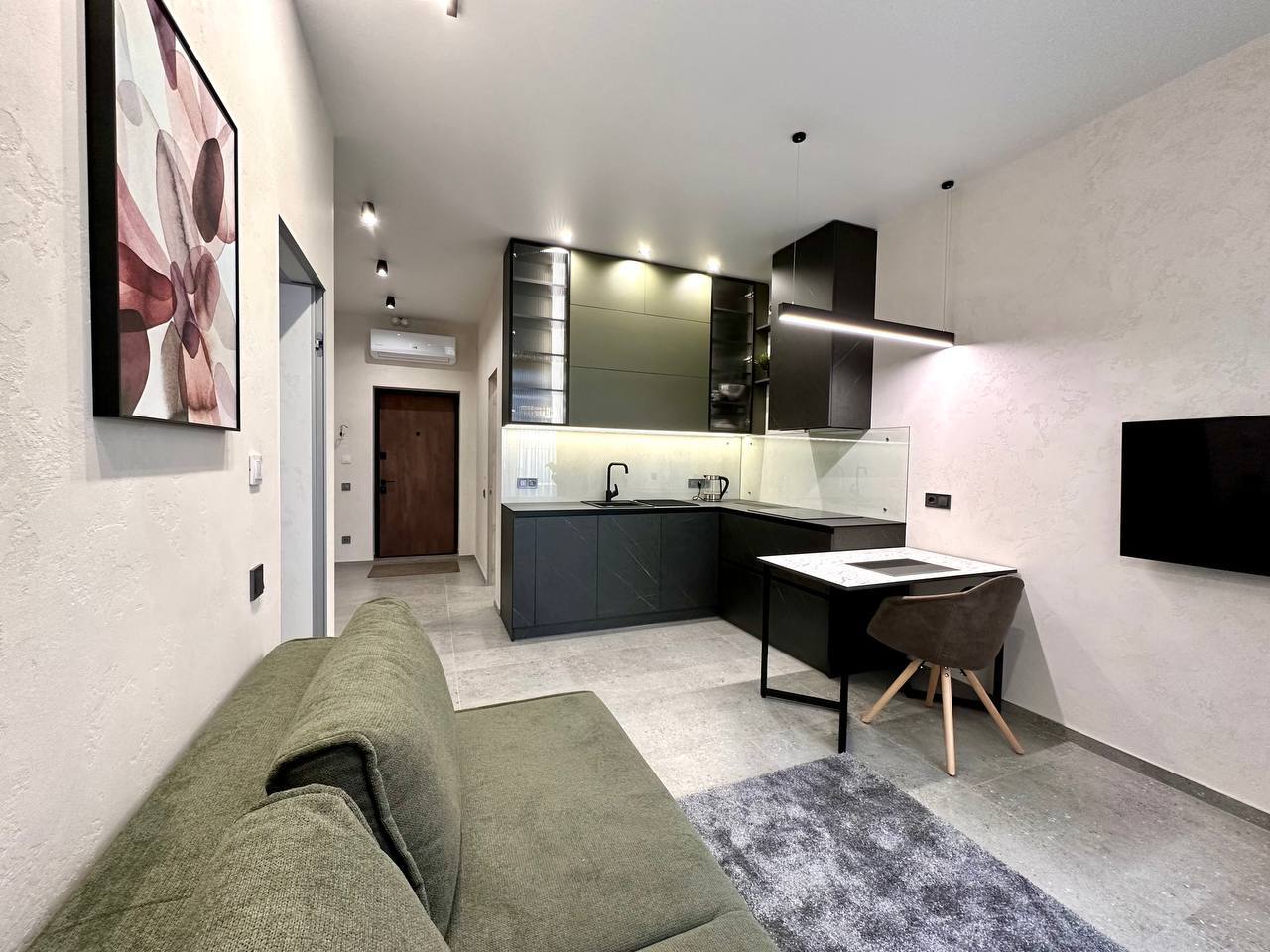 Продаж 2-кімнатної квартири 43 м², Зоряний бул.