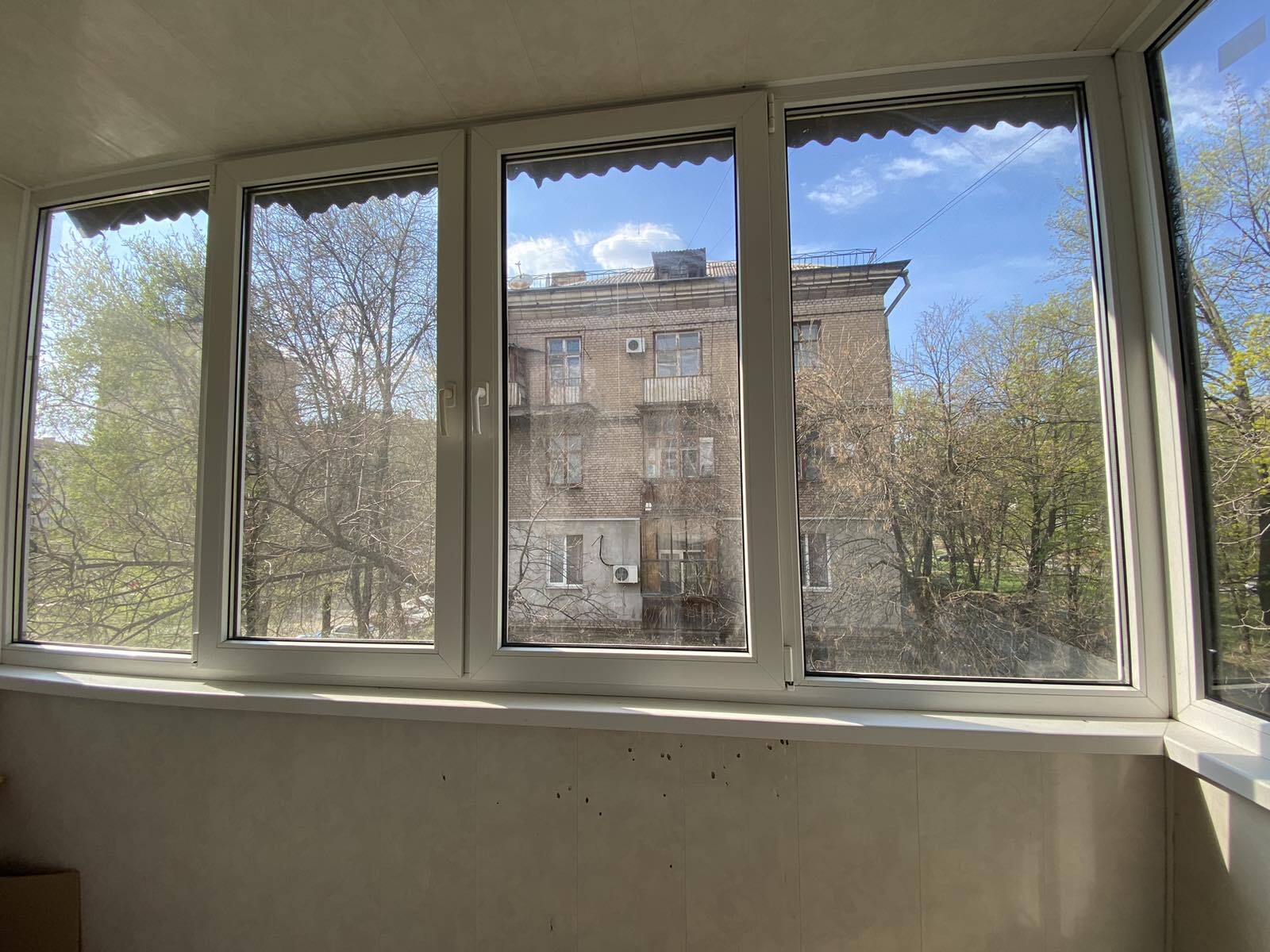 Продаж 2-кімнатної квартири 49 м², Незалежної України вул.