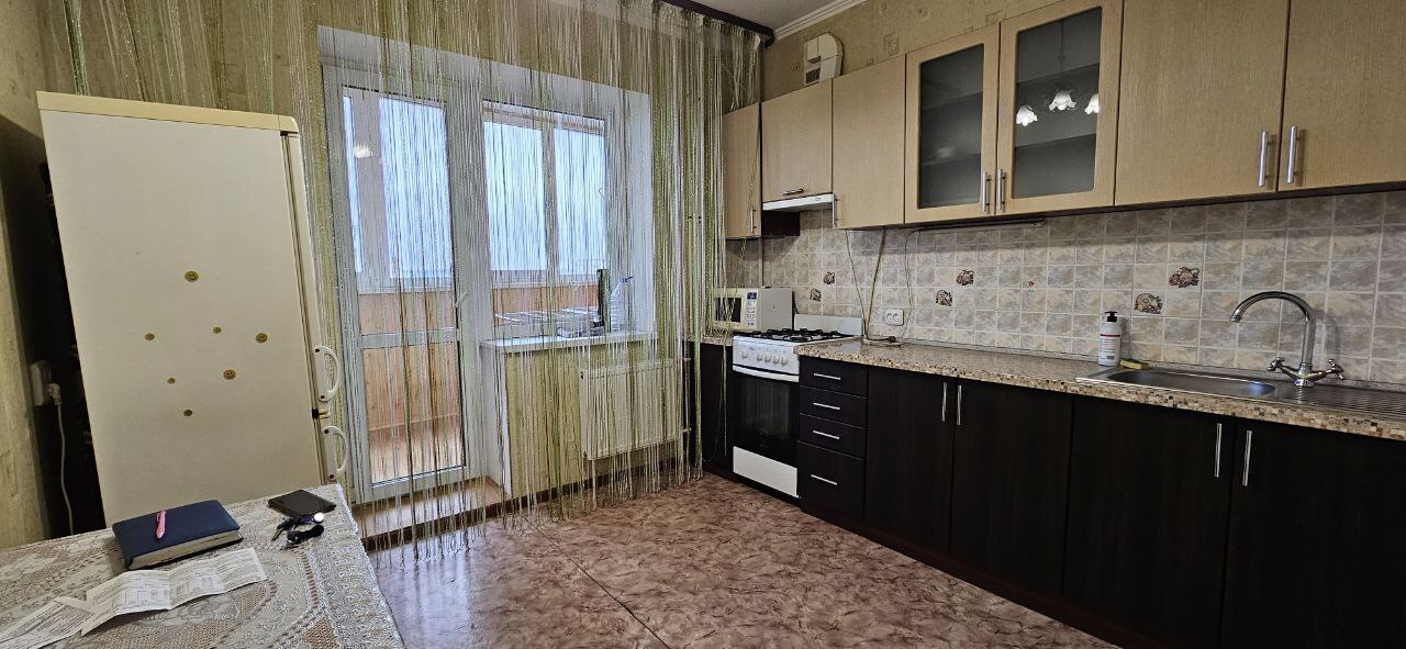 Оренда 1-кімнатної квартири 42 м², Леванєвського вул.