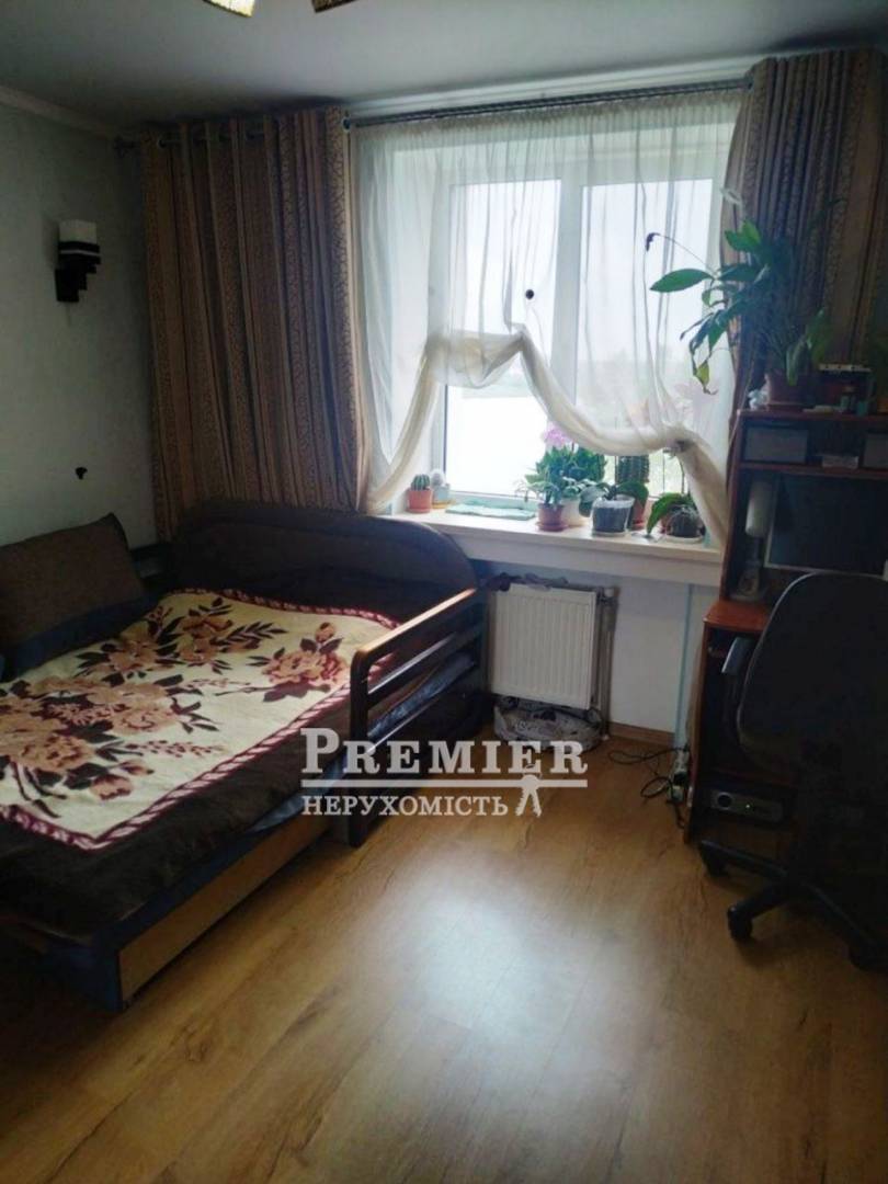 Продаж 2-кімнатної квартири 47 м², Победы