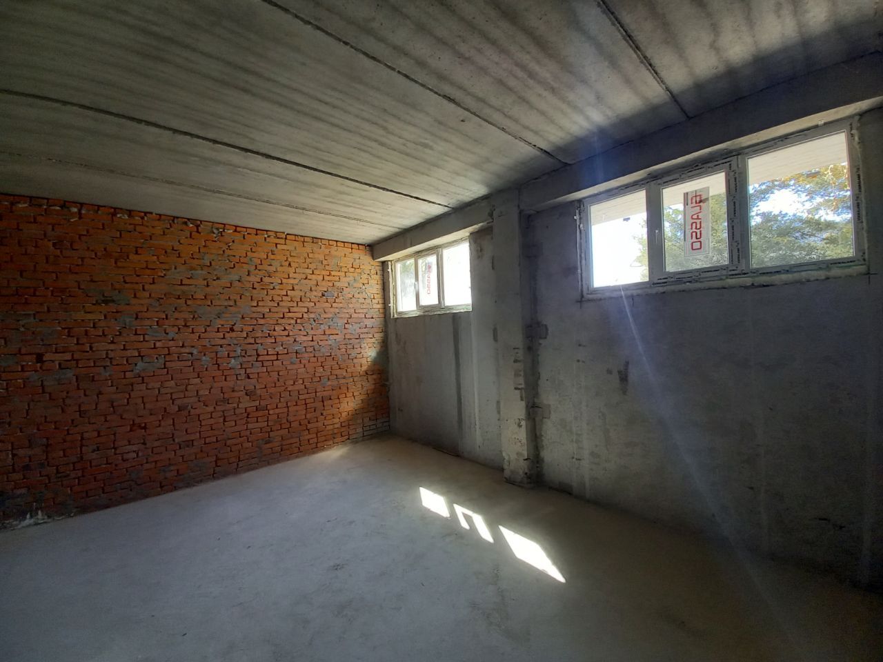 Продаж комерції 45 м², Кобзаря бул., 4