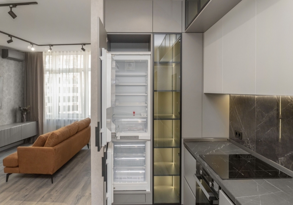 Аренда 3-комнатной квартиры 105 м², Каманина ул., 16А/1