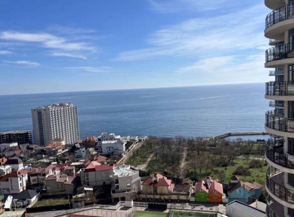 Аренда 3-комнатной квартиры 105 м², Каманина ул., 16А/1