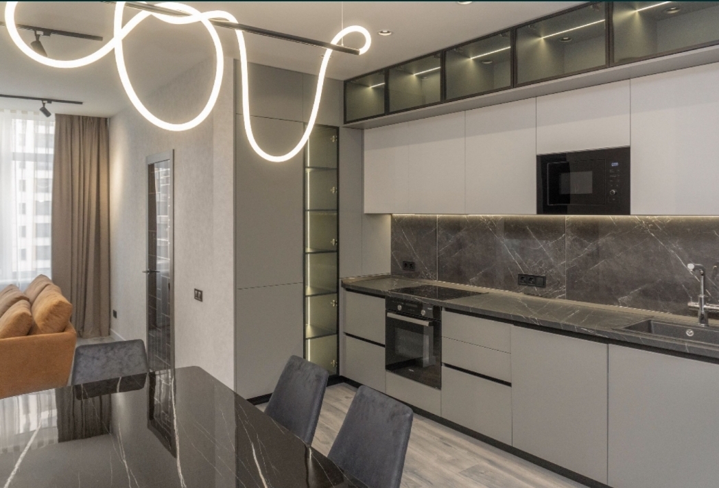 Аренда 3-комнатной квартиры 105 м², Каманина ул., 16А/1