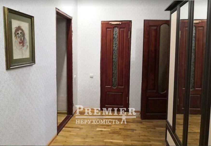 Продаж 2-кімнатної квартири 80 м², Маршала Говорова вул.