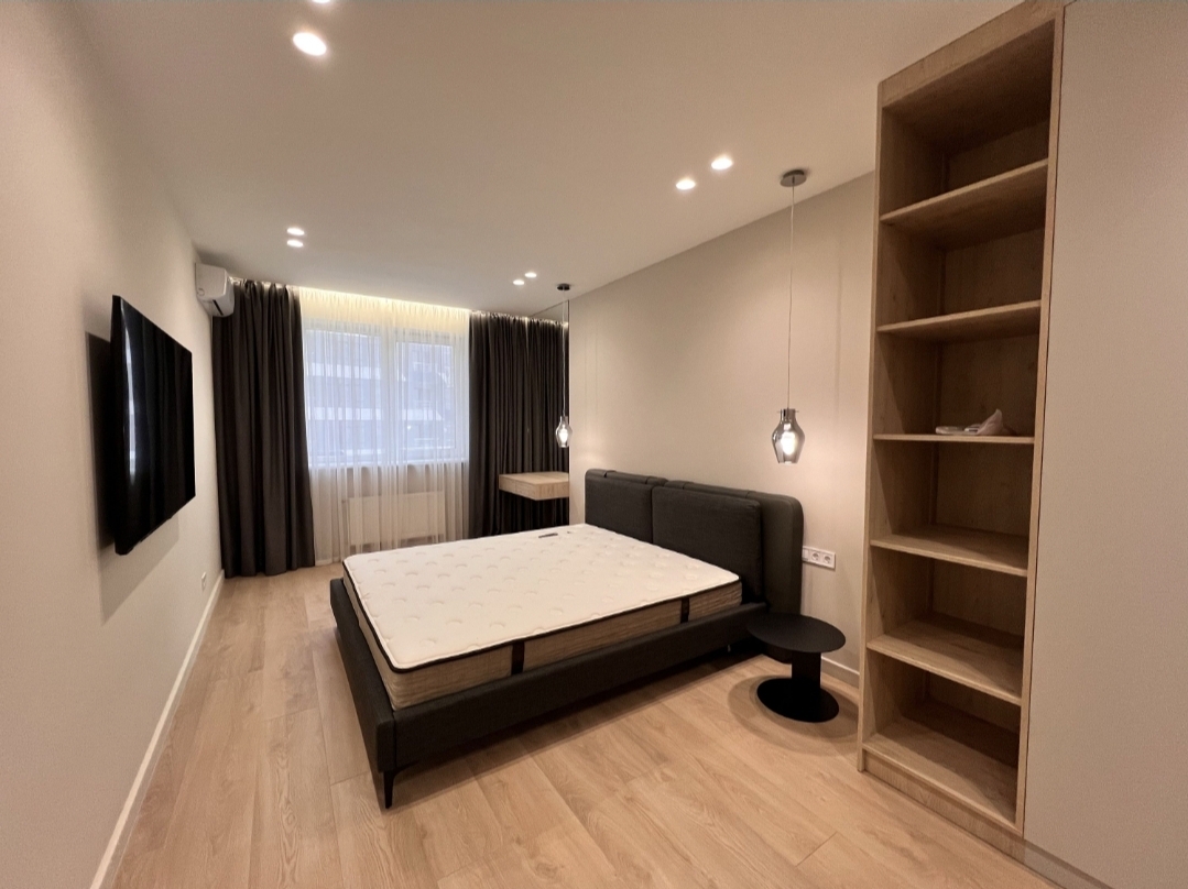 Аренда 2-комнатной квартиры 90 м², Генуэзская ул., 3А
