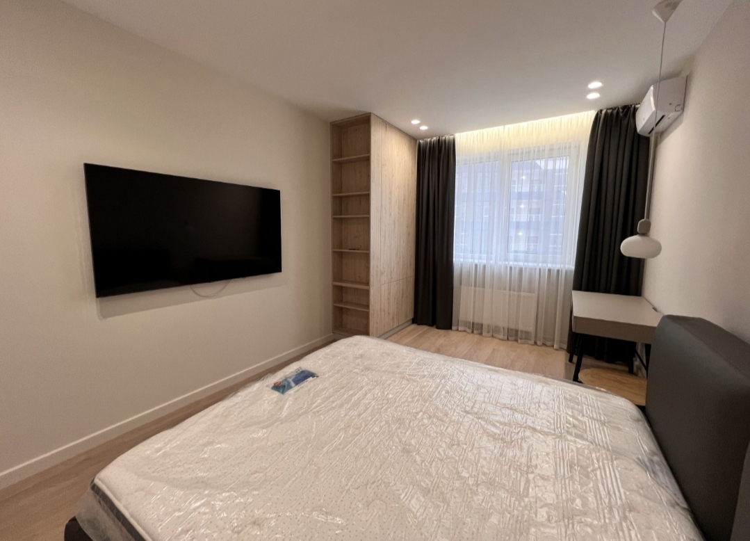 Аренда 2-комнатной квартиры 90 м², Генуэзская ул., 3А