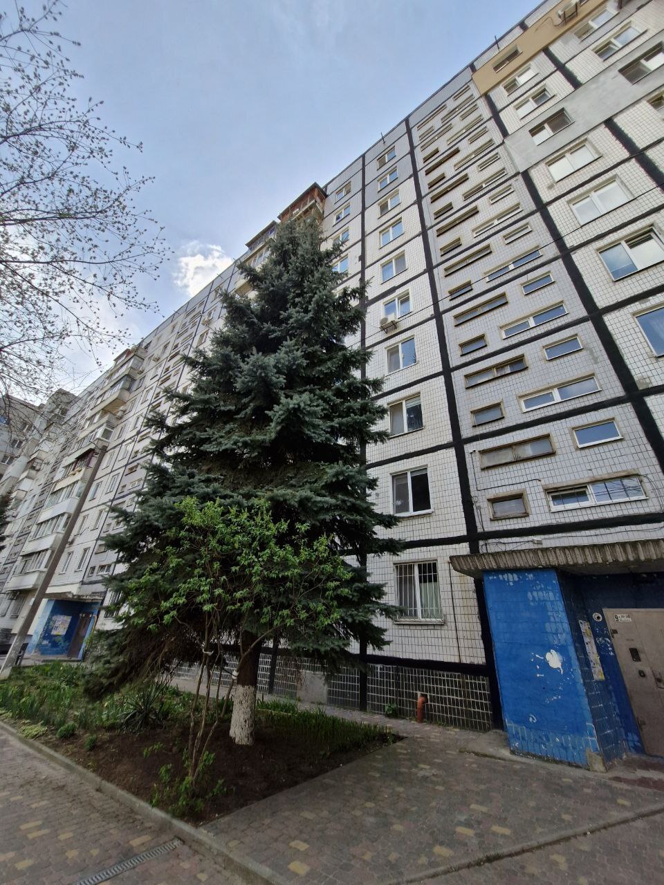 Продаж 3-кімнатної квартири 73.5 м², Донецьке шосе, 123