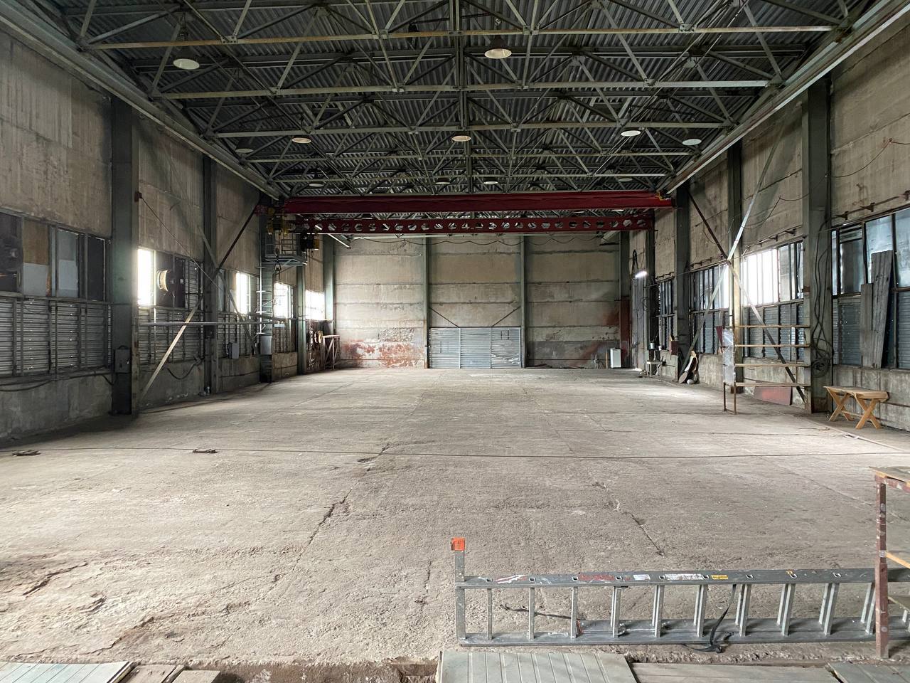 Аренда склада 1000 м², Курчатова ул.