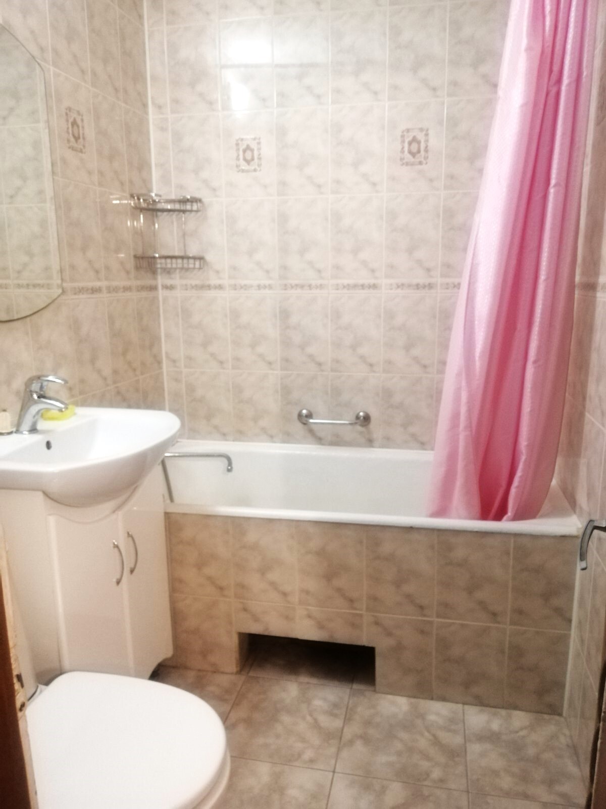 Продаж 2-кімнатної квартири 44 м², Єреванська вул., 8