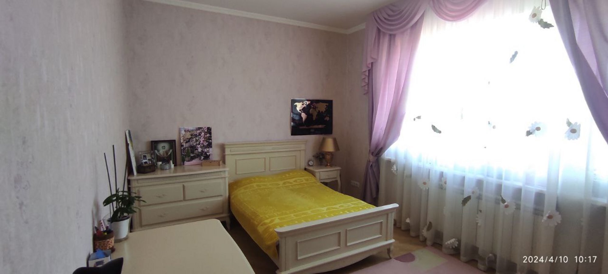 Продаж будинку 290 м²