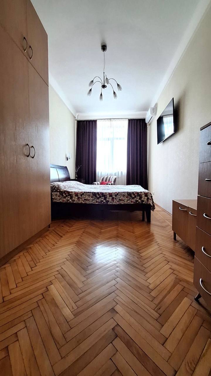 Продажа 3-комнатной квартиры 81.8 м², Титова ул., 13
