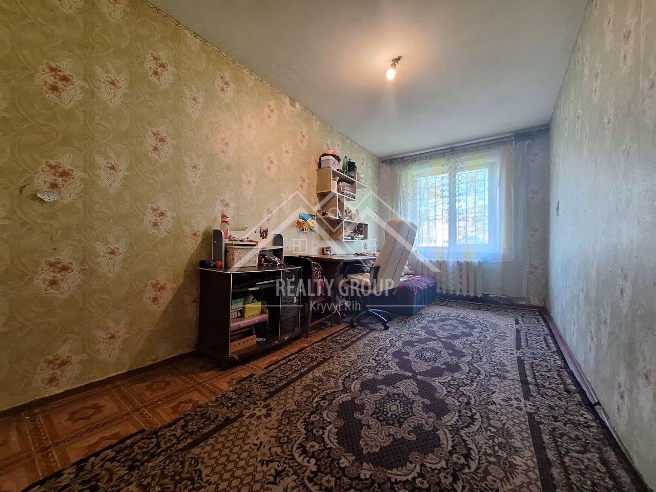 Продаж 2-кімнатної квартири 37 м², Покровская вул.