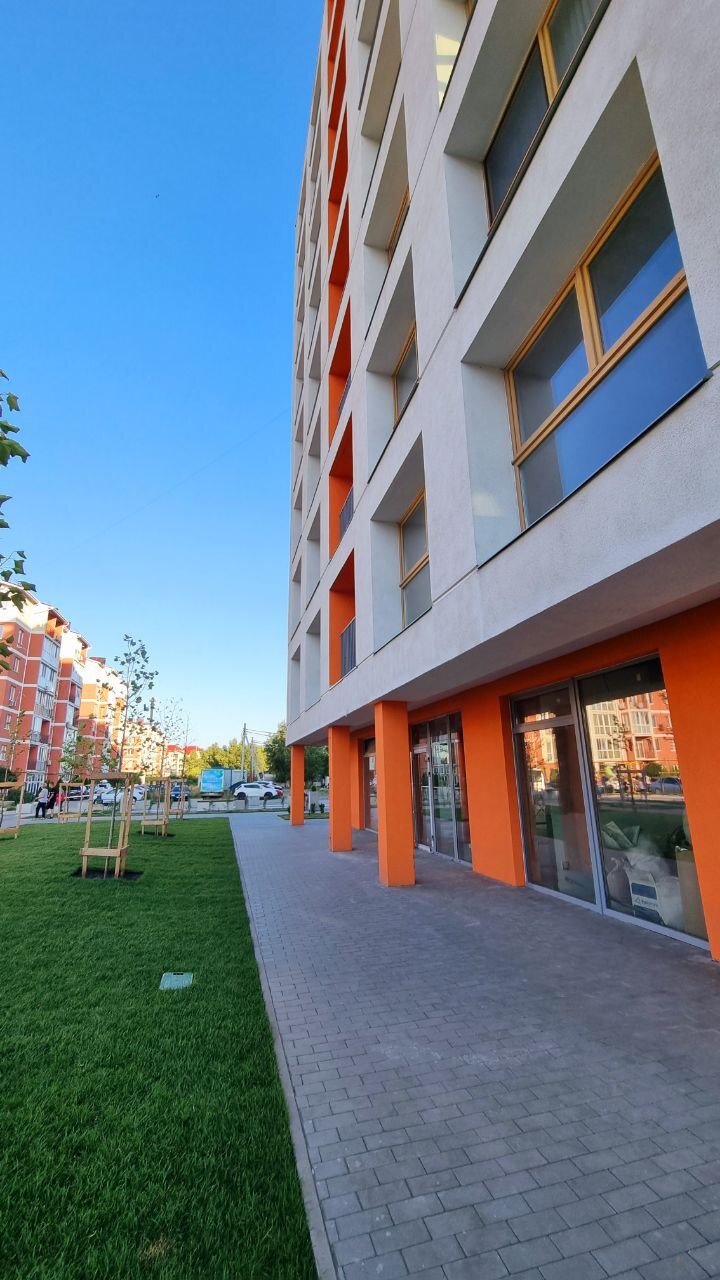Продаж комерції 53 м², Кобзаря бул., 3