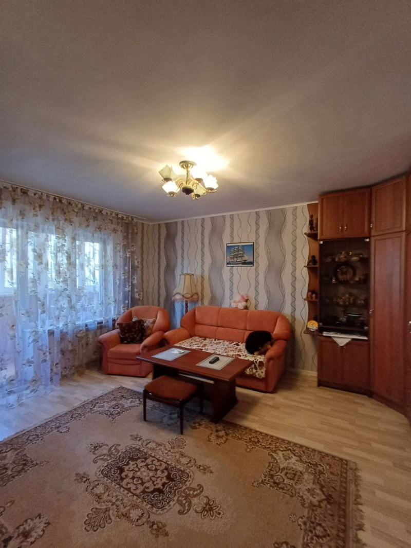 Продажа 3-комнатной квартиры 70 м², Семена Палия ул.