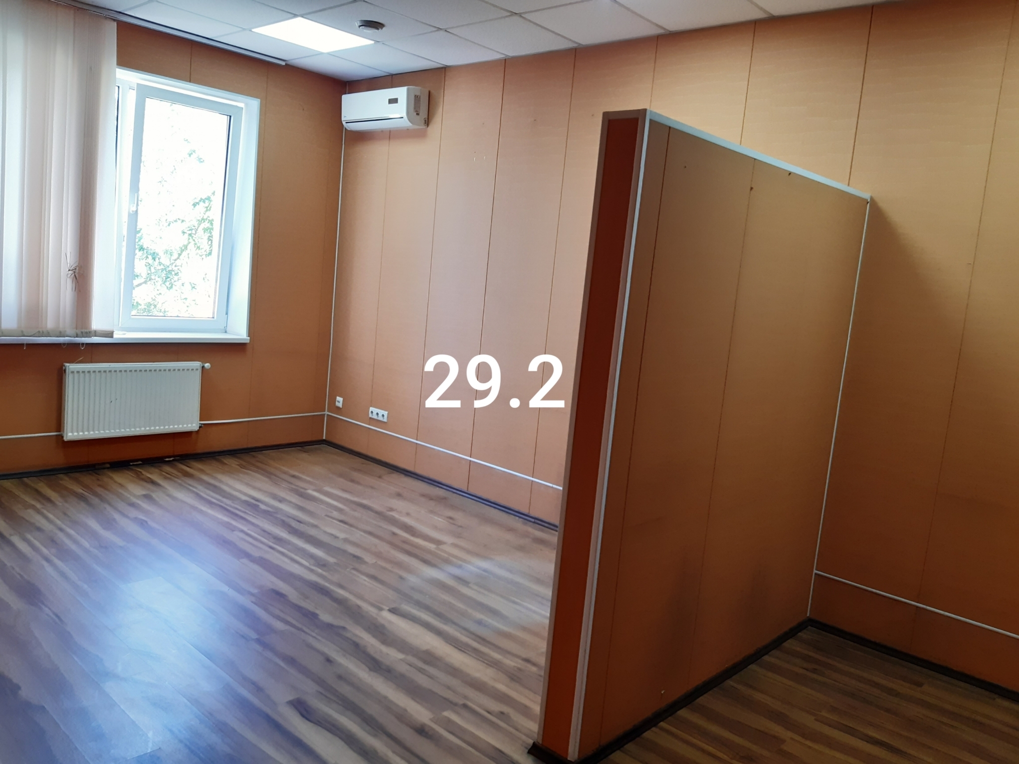 Оренда офісу 19 м², Академіка Туполєва вул.
