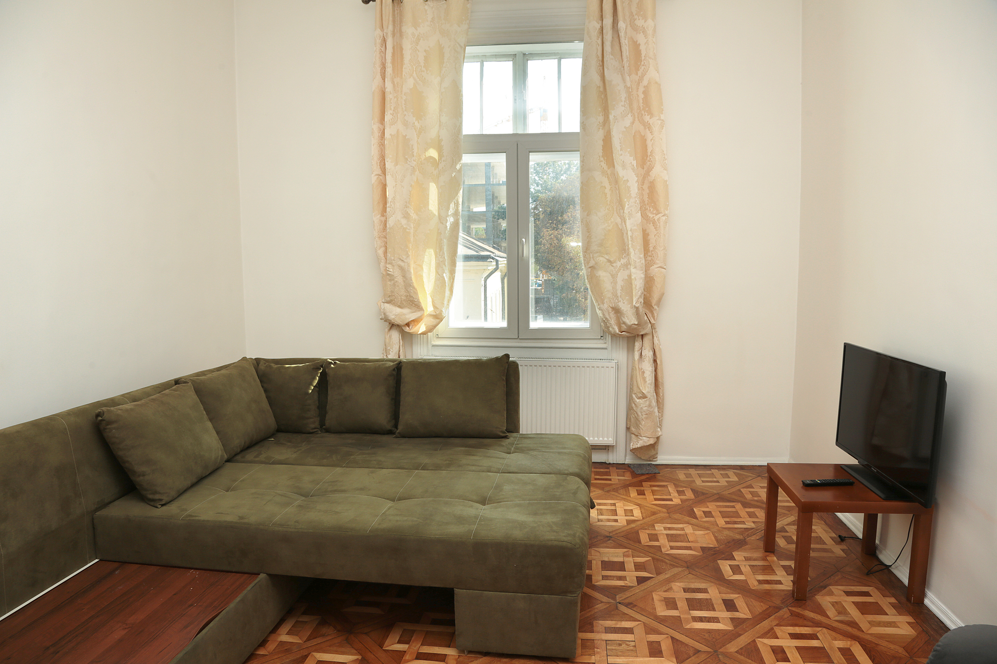 Продаж 3-кімнатної квартири 68 м², Шота Руставелі вул.