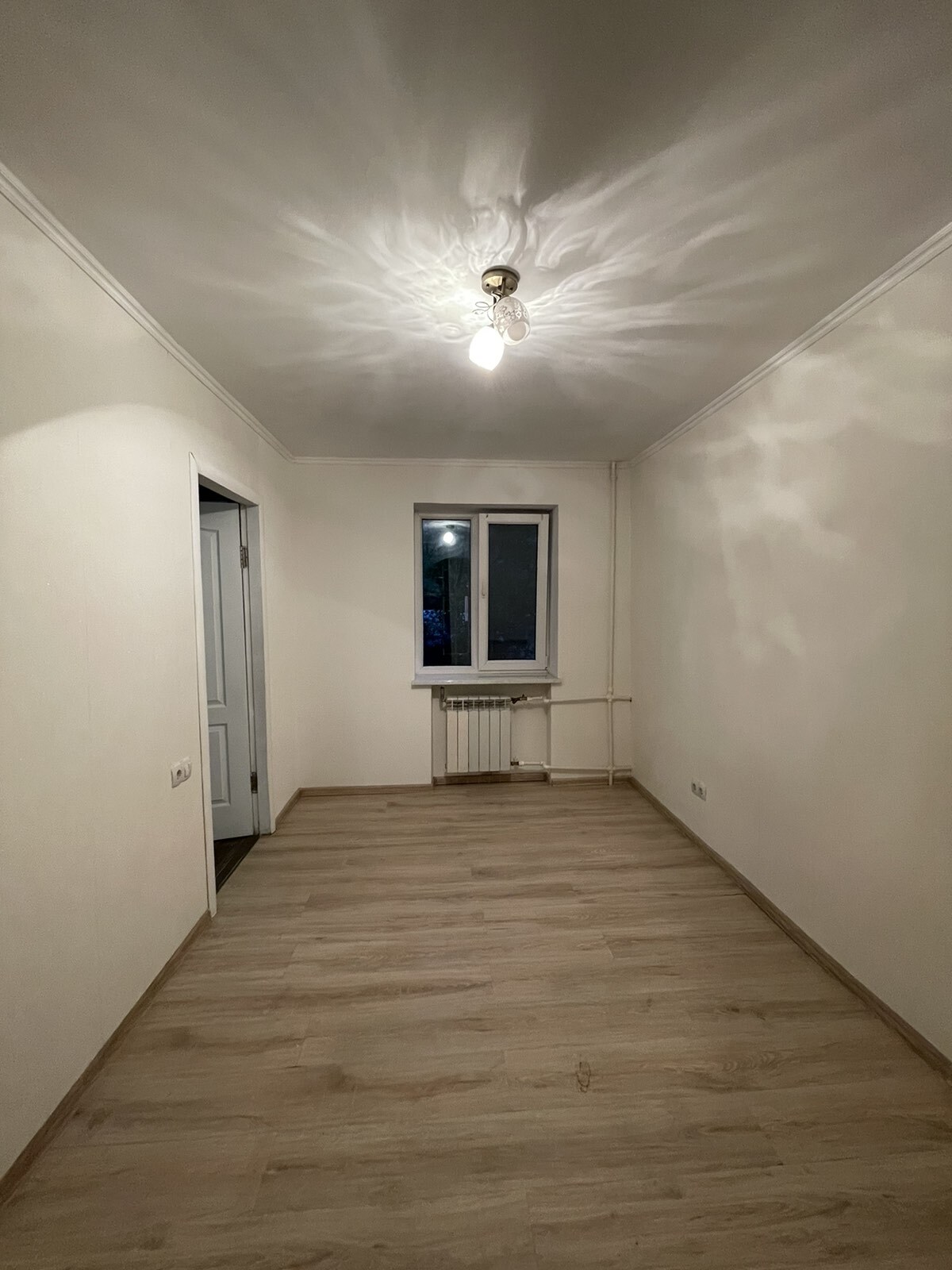 Продаж 3-кімнатної квартири 56 м², Варненська вул.