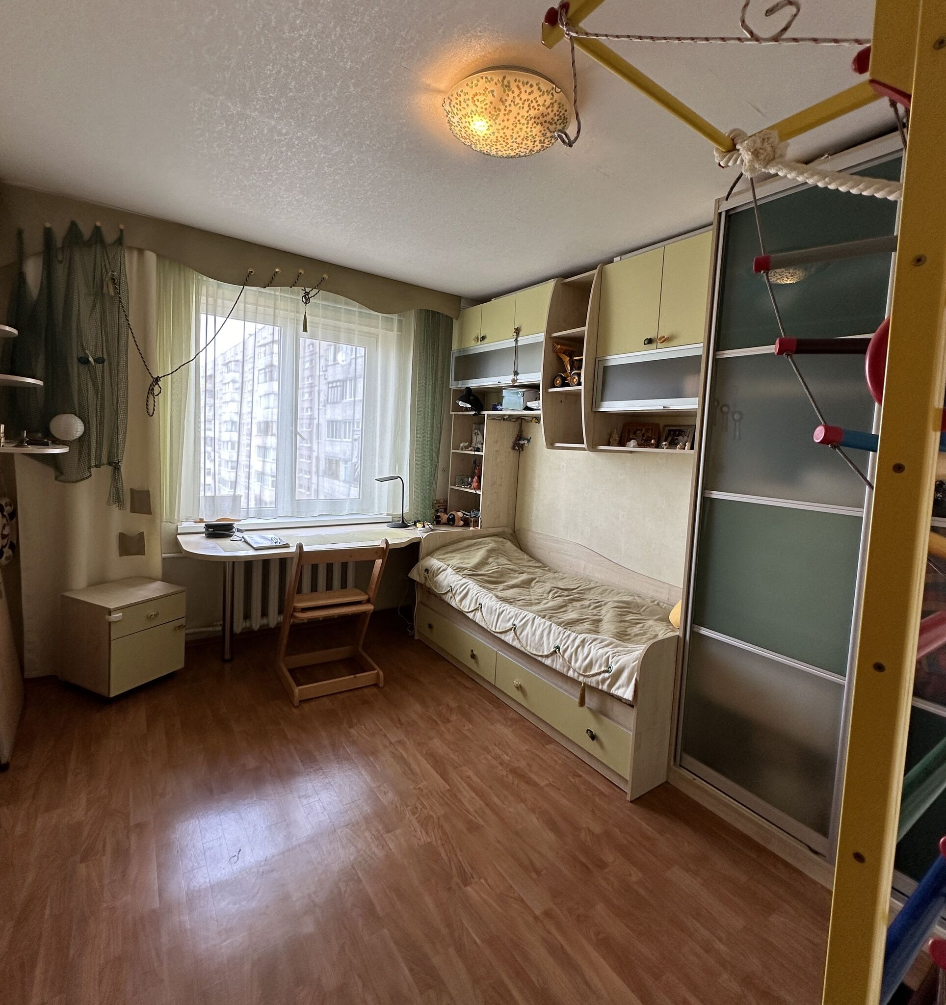 Продажа 3-комнатной квартиры 67 м², Калиновая ул., 64