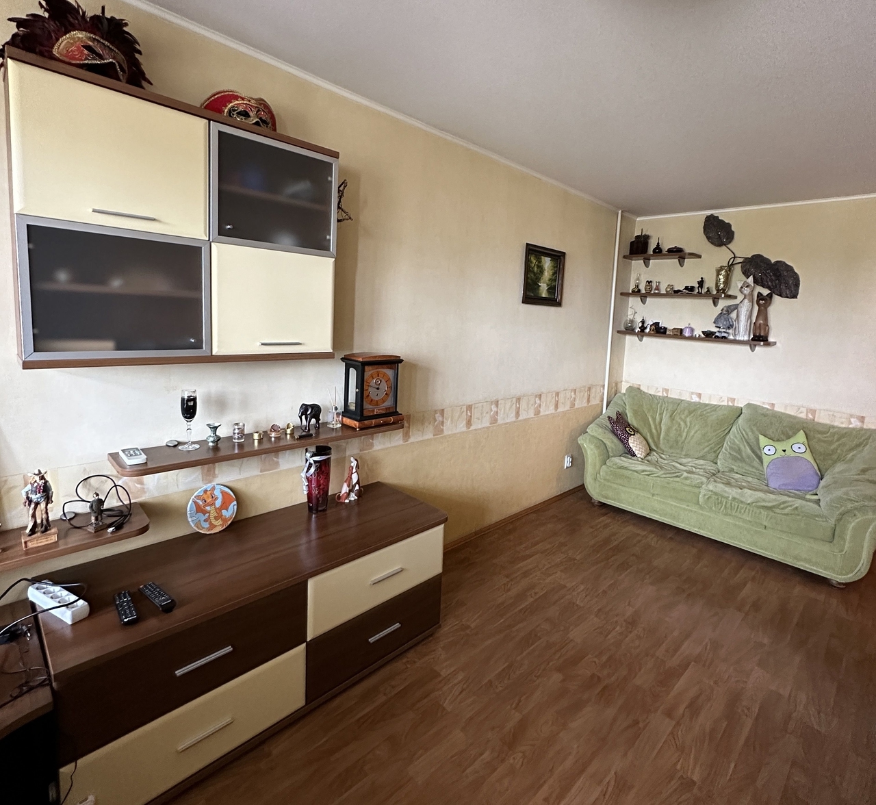Продаж 3-кімнатної квартири 67 м², Калинова вул., 64