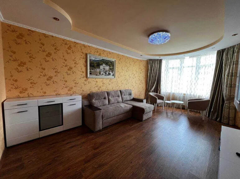 Продажа 2-комнатной квартиры 71 м², Гагарина ул.