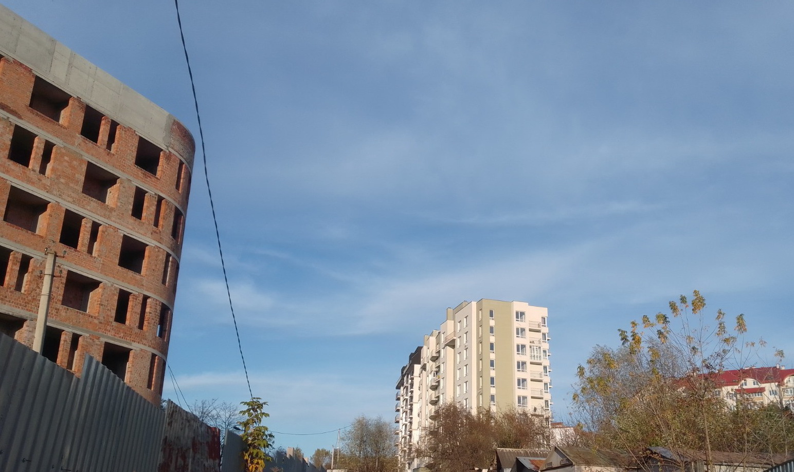 Продаж 2-кімнатної квартири 53 м², Івана Миколайчука вул., 38