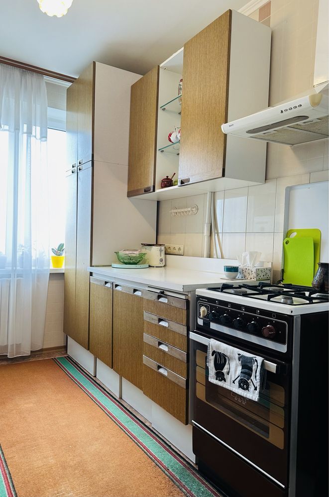 Продаж 3-кімнатної квартири 64 м², Холодильна вул., 67