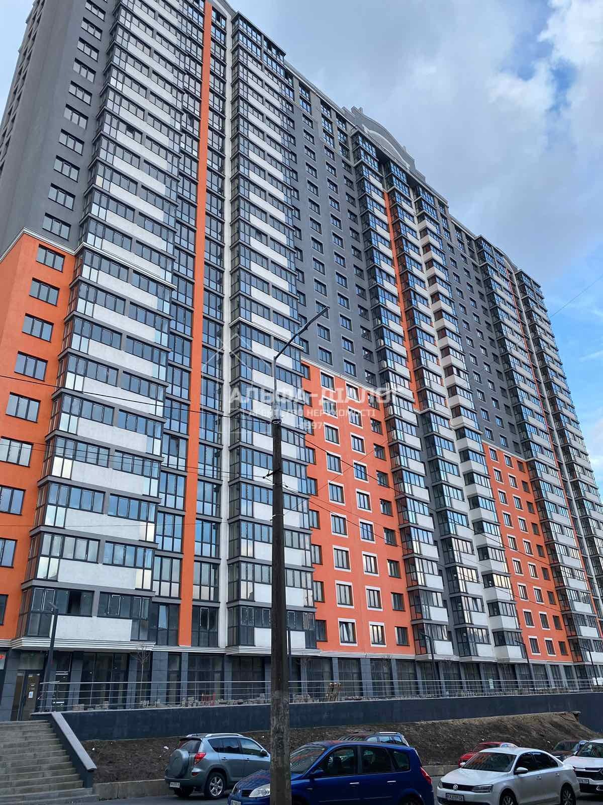 Продажа 2-комнатной квартиры 67 м², Багговутовская ул., 25