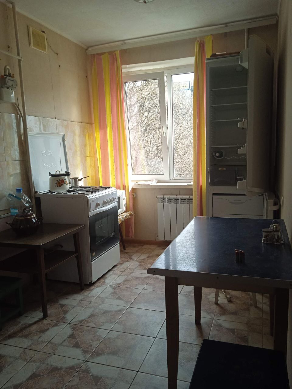 Оренда 2-кімнатної квартири 58 м², Метробудівська вул.