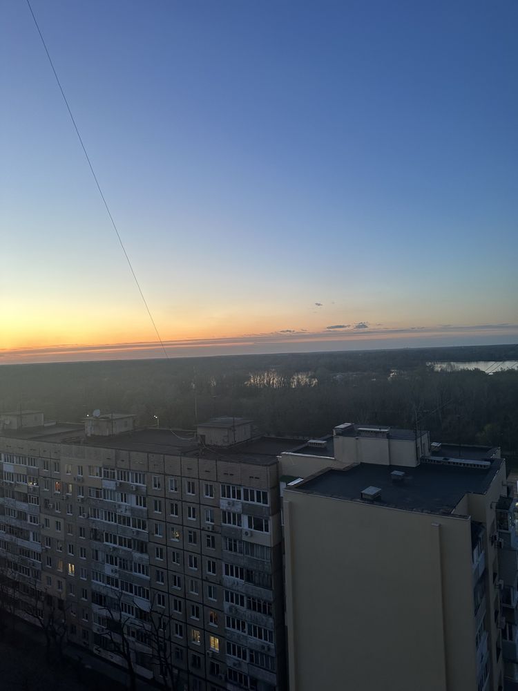 Оренда 2-кімнатної квартири 53 м², Бережна вул.
