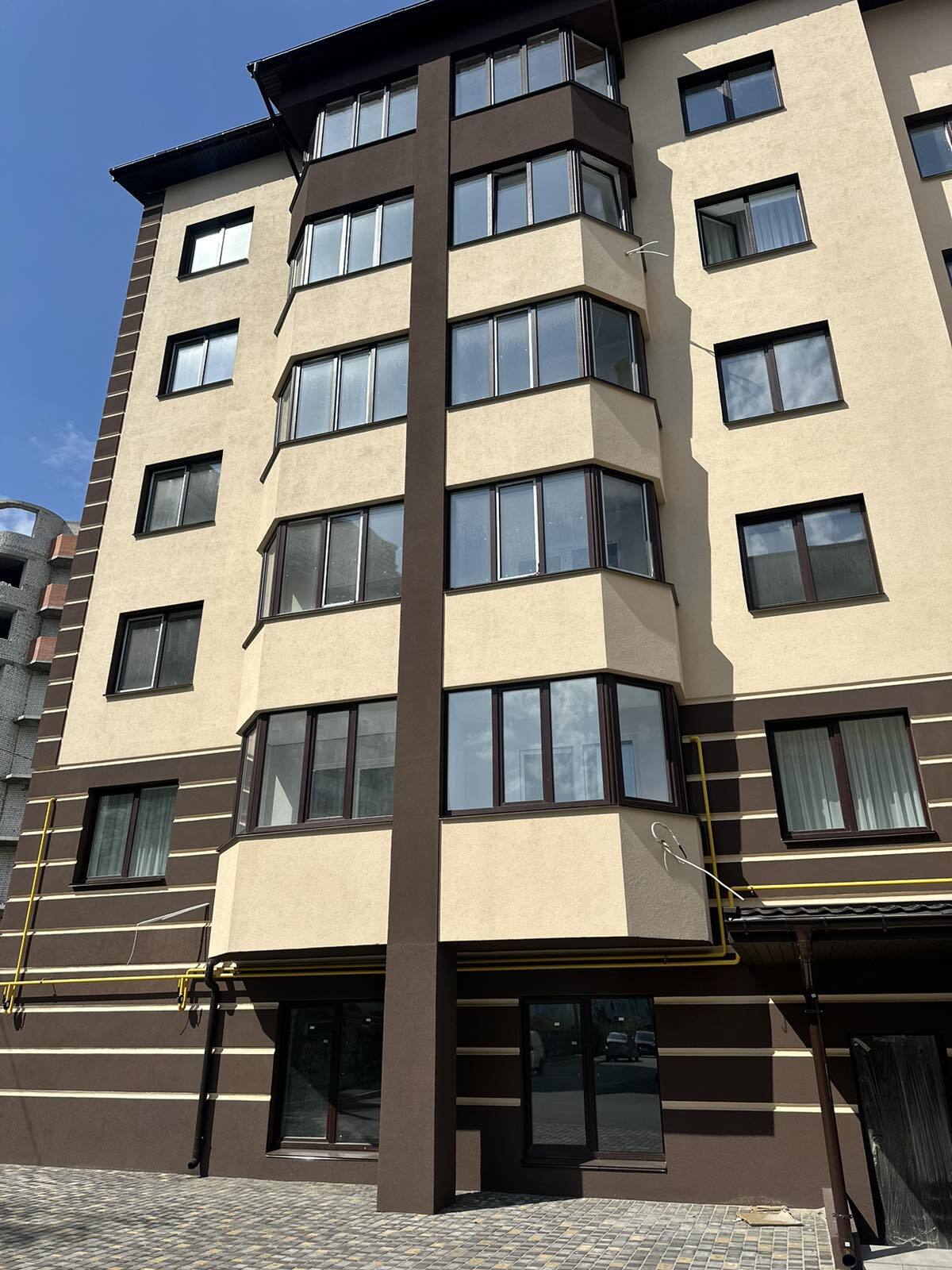 Продаж 1-кімнатної квартири 37 м², Боголюбова вул.