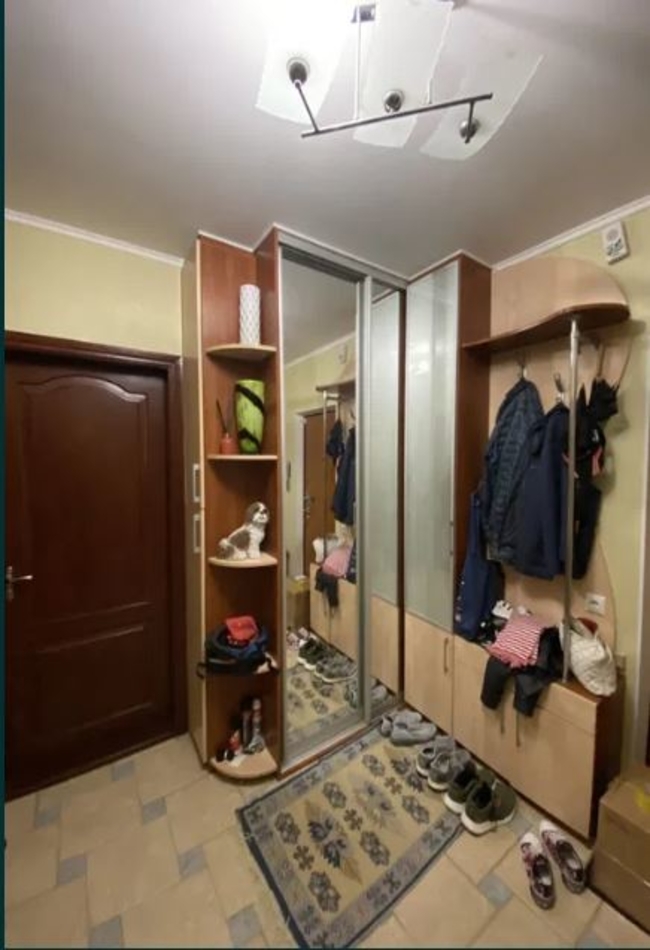 Продажа 2-комнатной квартиры 74 м², Тополевая ул.