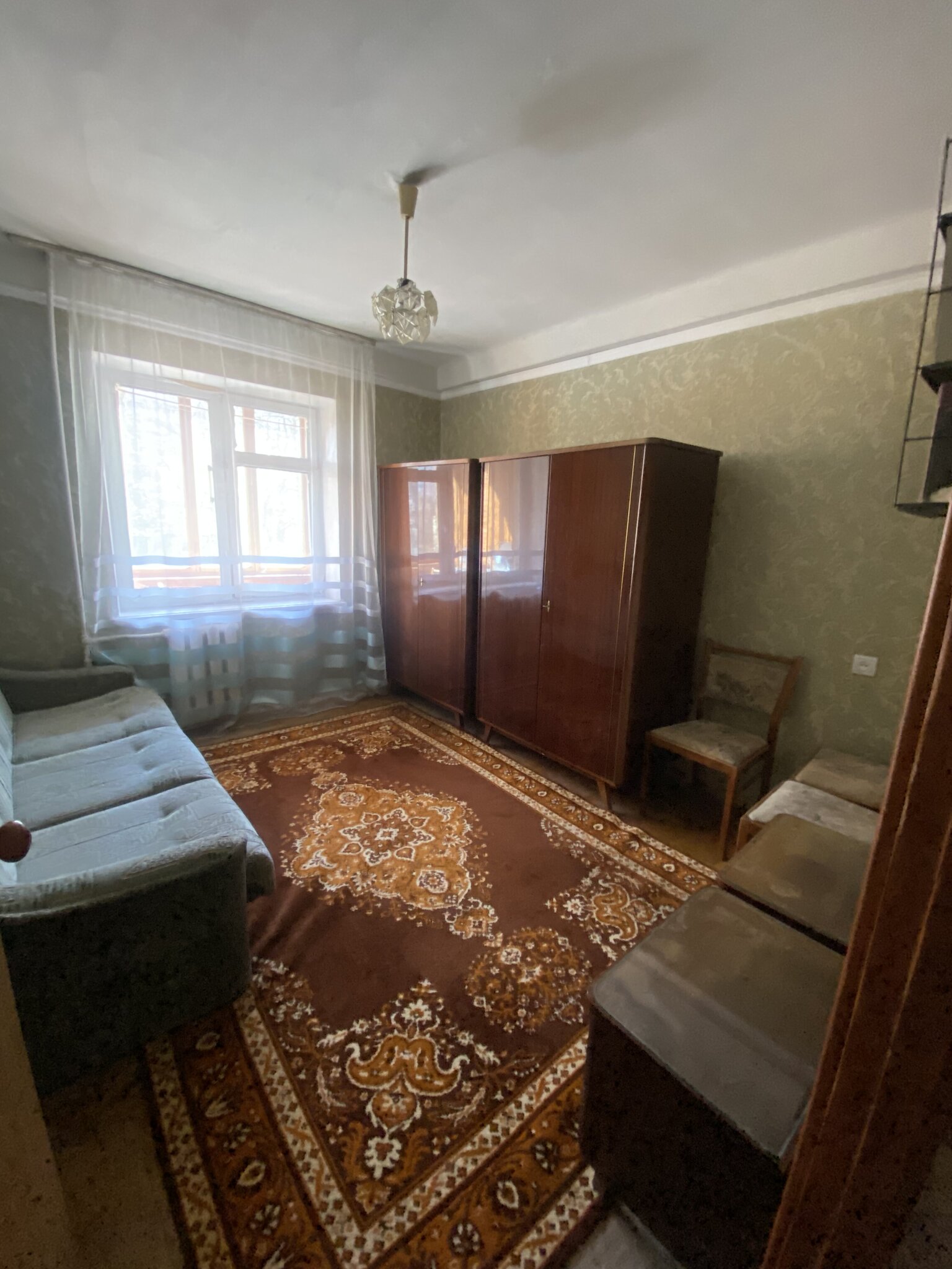 Продаж 2-кімнатної квартири 48 м², Волгоградська вул., 33